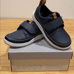 New Clarks Toddler Boy Navy Leather Shoes Sz:8M
